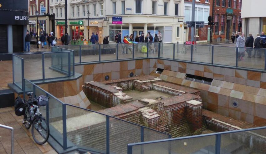 Hull: Larkin about – e2e.bike